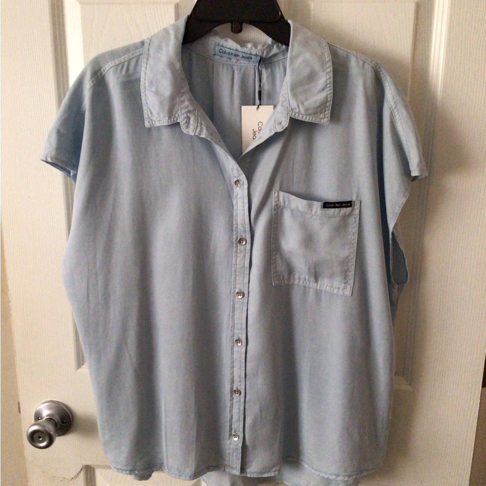 Brand new Calvin Klein top Sz large